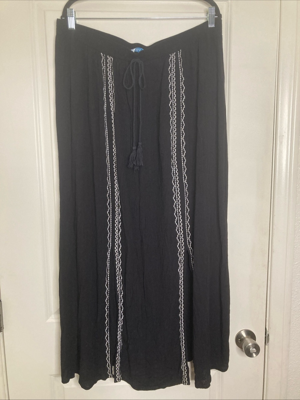 Boho Gauze Maxi Skirt Black White Embroidery Peasant Size 18